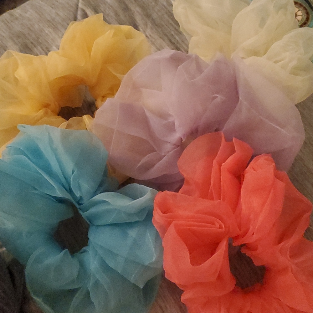Tulle Scrunchies- set of 5